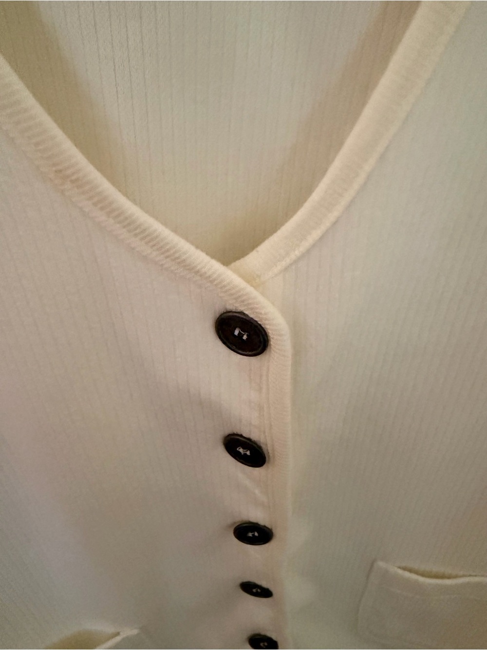 Cream Button-Front Ribbed Cardigan Size Large - Picture 4 of 6